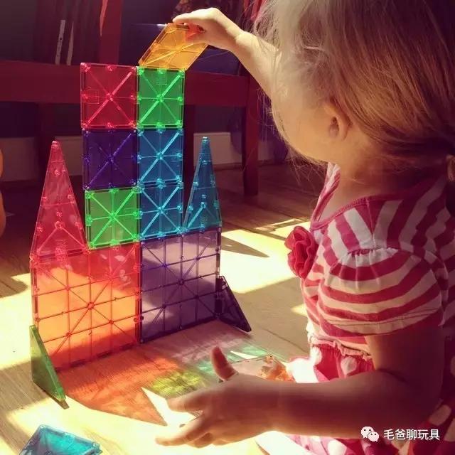 鹿晗的颜值和这款积木比起来,简直就是渣渣~对这款积木中毒已深