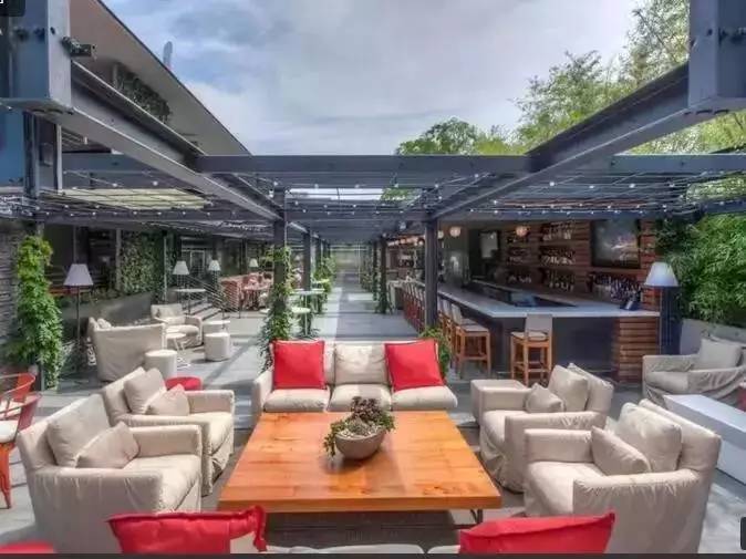 出差无聊只好自娱自乐,出差又累又没效率