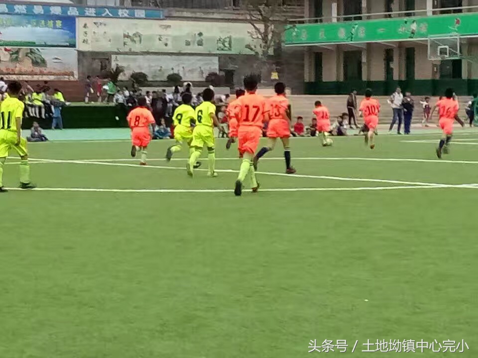 官舟打篮球视频,官舟小学足球赛