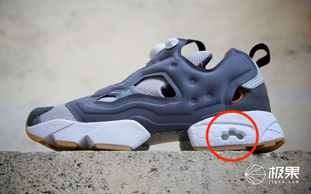 便捷式系鞋带球鞋,自动系鞋带的nike球鞋