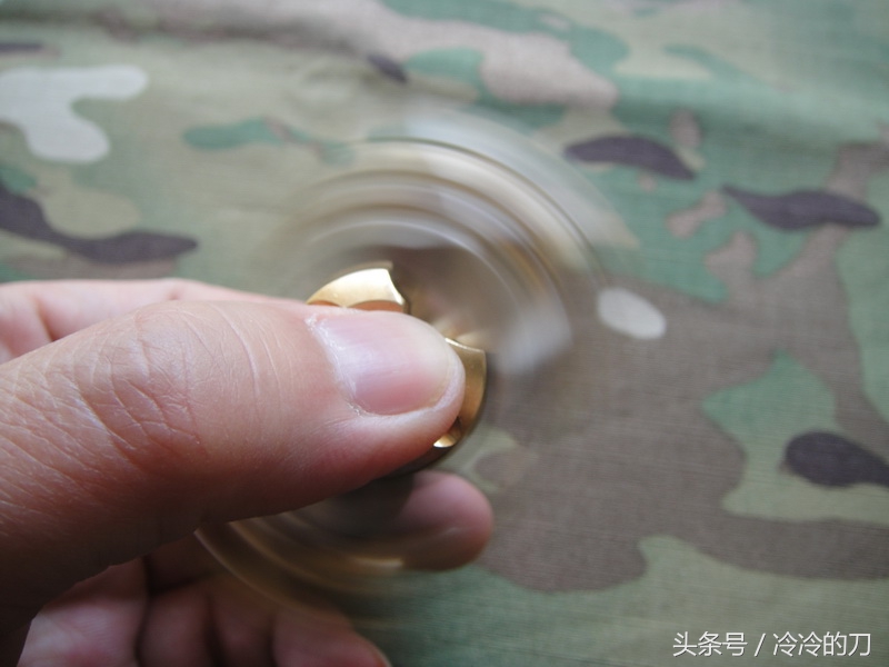 指尖陀螺蚕蛹,颜值即正义作品