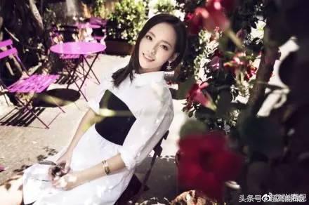 张嘉倪杨幂合影,杨幂张嘉倪近况