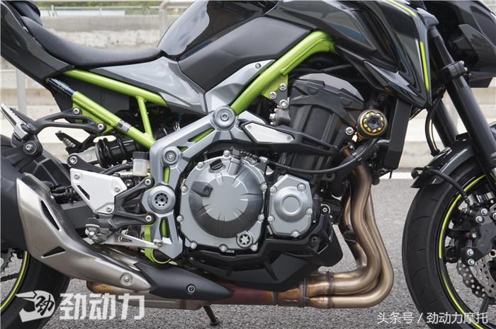 川崎z9002017款感受,川崎z900se和z900re区别