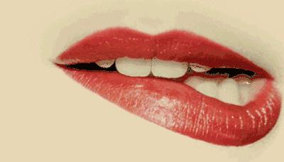 阿玛尼丝绒唇釉400阿玛尼红,阿玛尼和乔治阿玛尼唇釉的区别