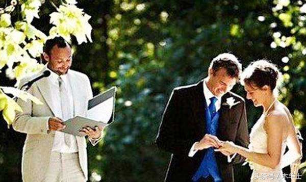证婚人致词稿护士,证婚人致词稿视频