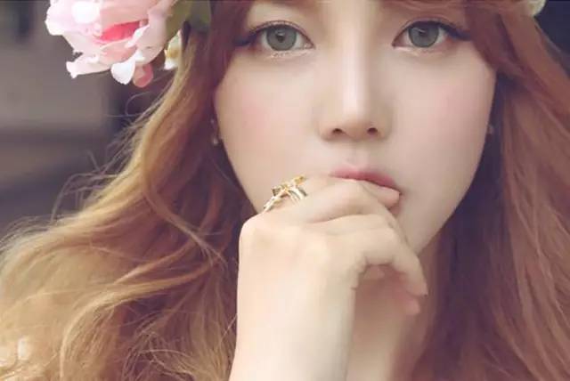 油痘皮保湿怎么做,油痘肌瑕疵皮怎么养肤