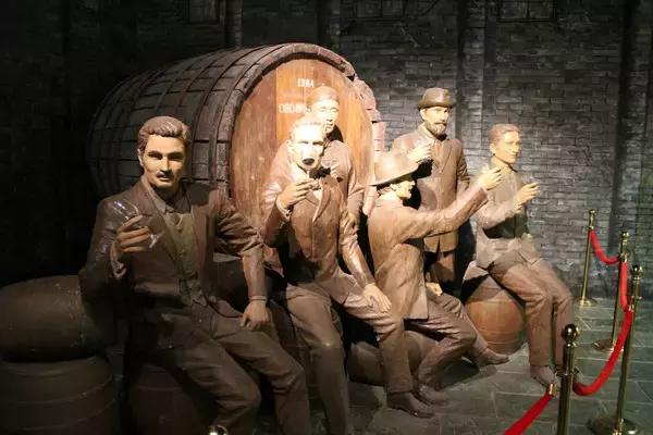 一组张裕爱斐堡酒庄实景图,蓝裕文化