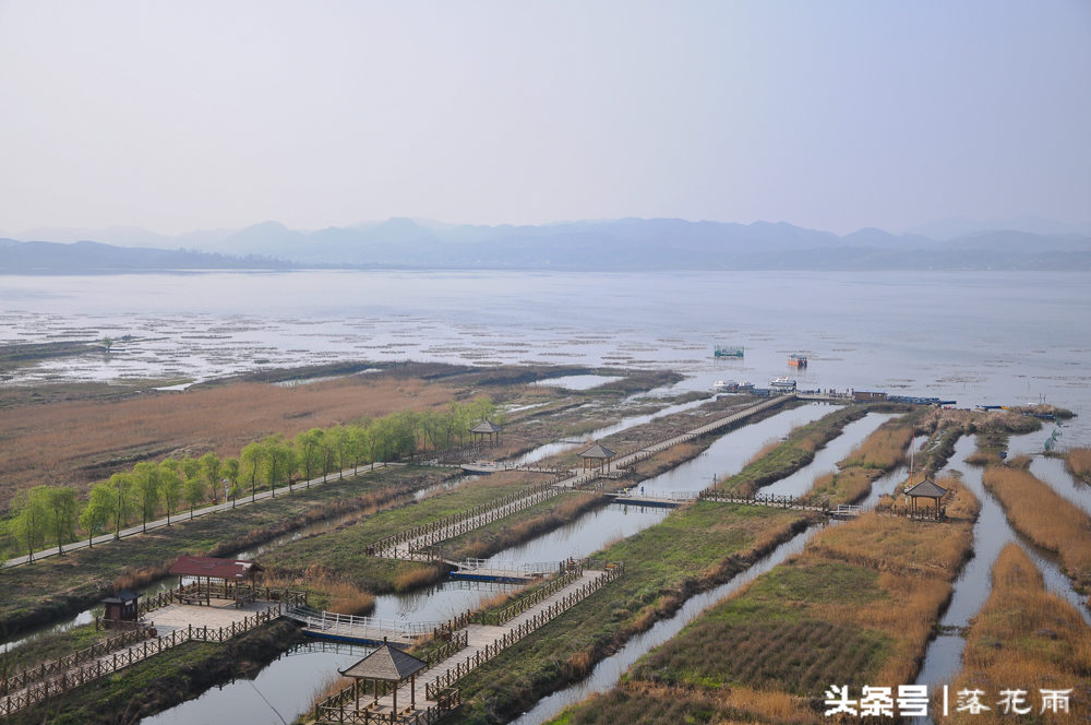 威宁草海之旅,避开人群去看海