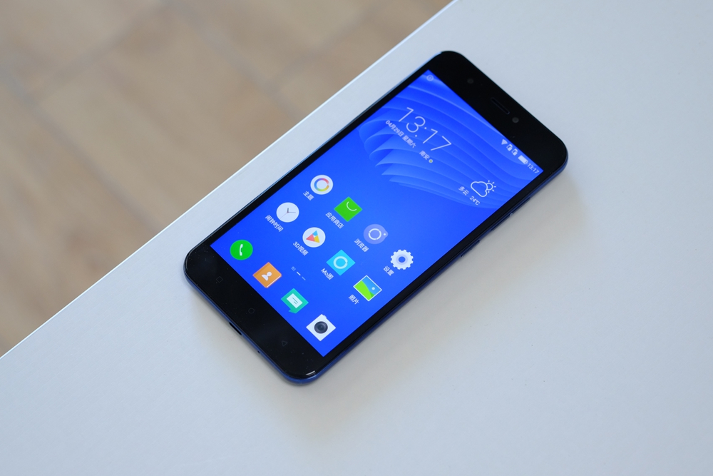 赵丽颖代言ivvi手机,赵丽颖代言ivvi时尚手机