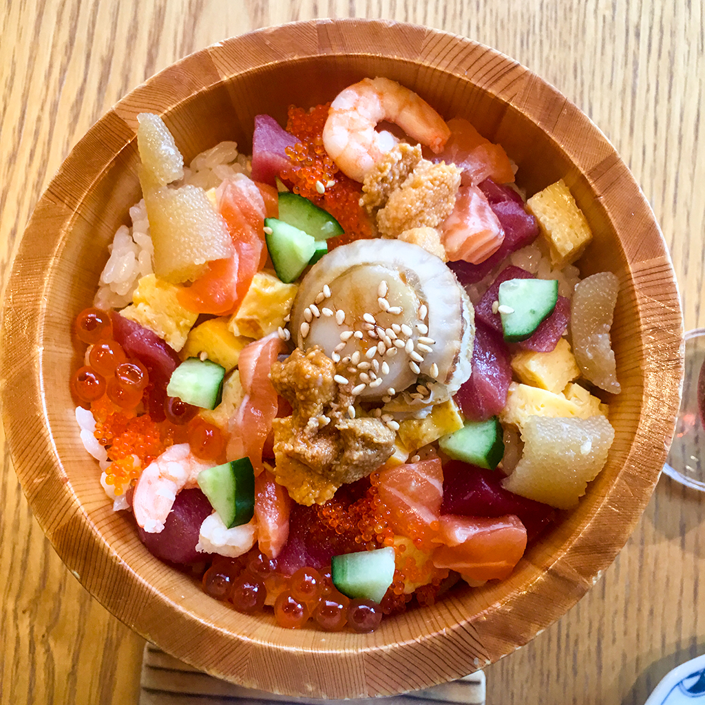 空姐在东京旅游,跟着游东京