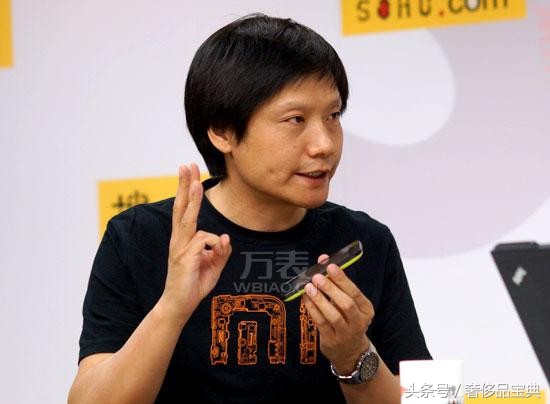 雷军谈名表,雷军那么有钱为什么坐经济舱