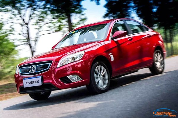 特斯拉modely标准续航实际续航,特斯拉的续航和国产电动车的续航