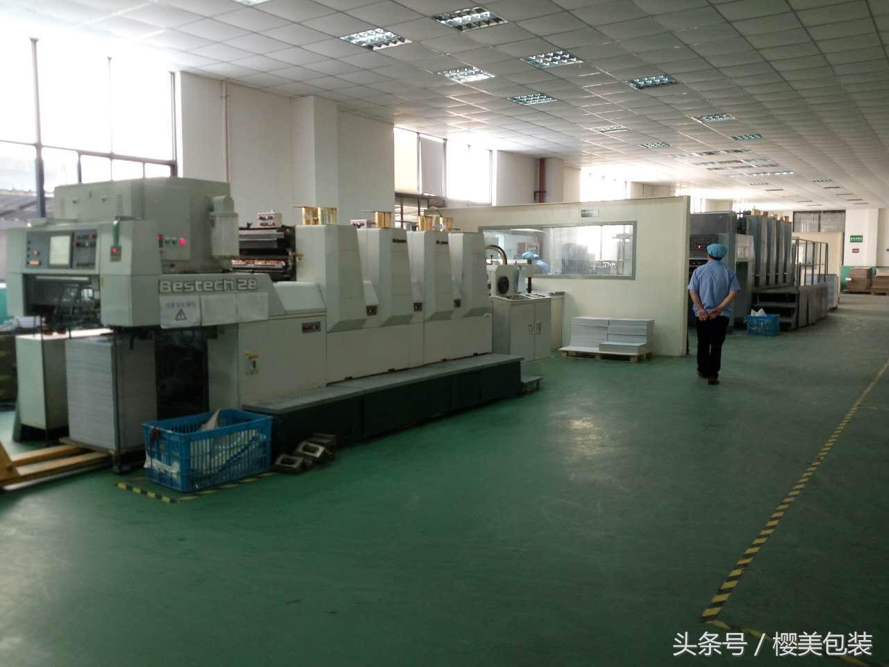 月饼礼盒包装设计高端大气,高档月饼礼盒包装盒设计