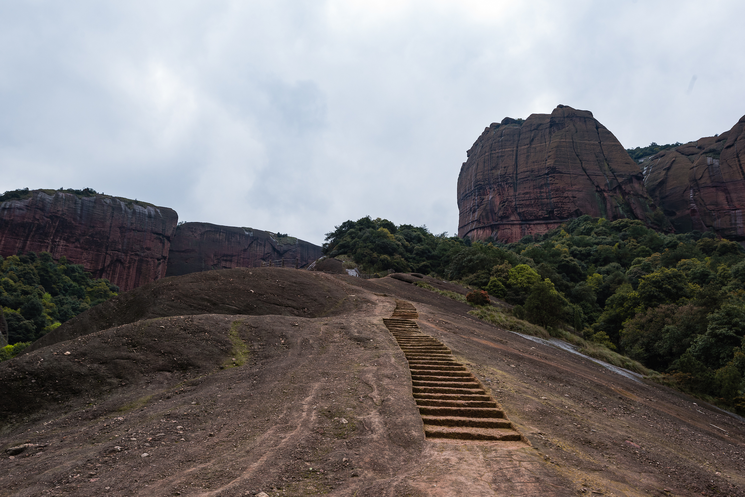 龟峰，创世之神为什么把乌龟的形象封存在这里