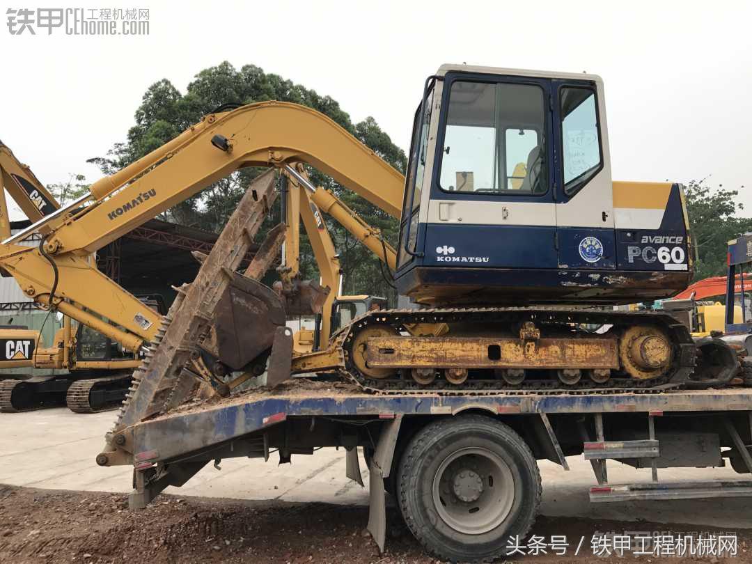 23万的小挖机,买台3万多小挖机回家