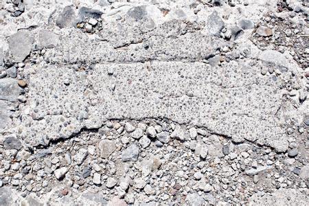 开槽时承重墙钢筋怎么处理,开槽裸露的钢筋如何处理