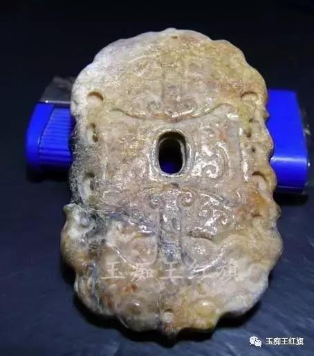 真假高古玉同框对比与鉴定,高仿高古玉真假对比图片