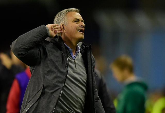 穆帅回归曼联完整视频,穆帅回归曼联天王