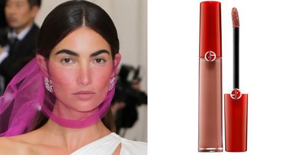 特搜2017「红毯巨星唇彩」懒人包！网友：莉莉根本是洋娃娃啊