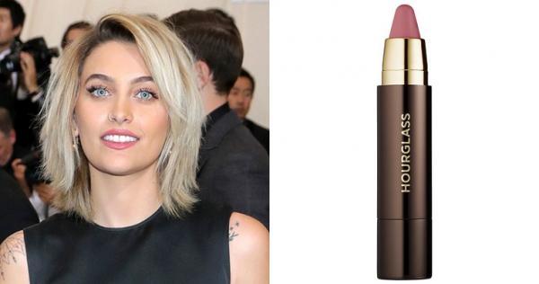 特搜2017「红毯巨星唇彩」懒人包！网友：莉莉根本是洋娃娃啊