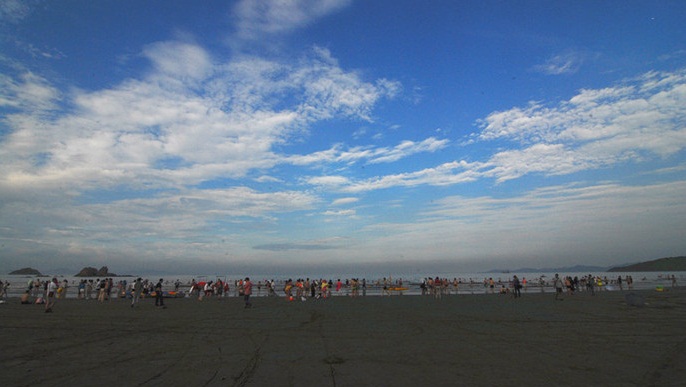 山与海之间有一个地方,穿梭山与海与城之间