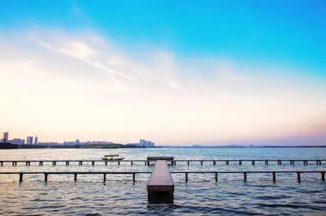 地铁8号线全线开通了吗,地铁8号线是什么时候开通的