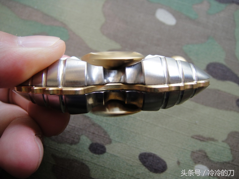 指尖陀螺蚕蛹,颜值即正义作品