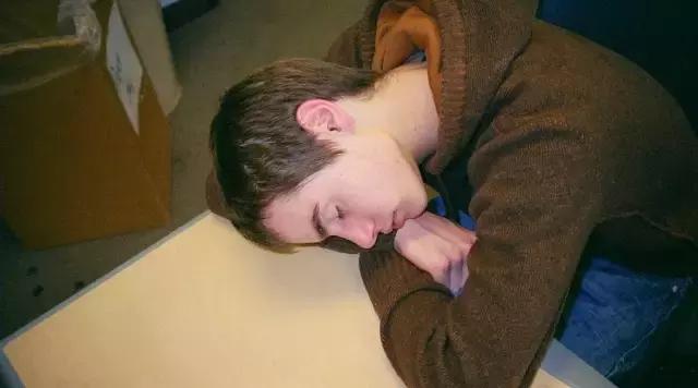 孩子没兴趣学习怎么办视频讲解,孩子学习没动机怎么办