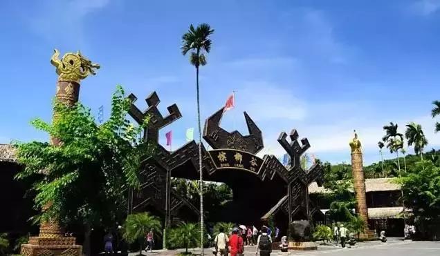 海南环线旅游攻略必去景点推荐,海南旅游攻略必去景点推荐日月湾