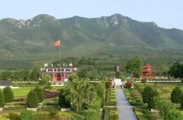 海南环线旅游攻略必去景点推荐,海南旅游攻略必去景点推荐日月湾