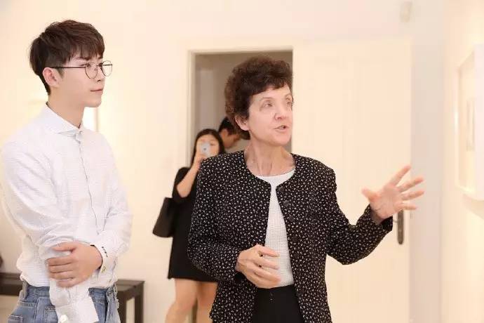 longchamp包70周年,私奔年轻时候唱的