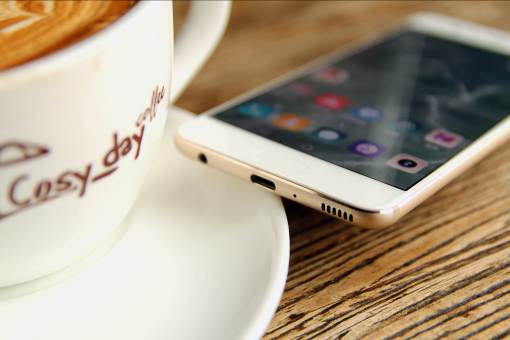 华为supercharge充电器能输出5v,华为supercharge快充100瓦