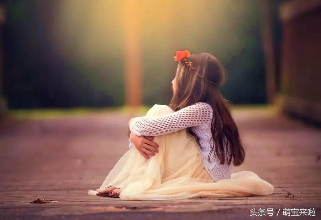 在女儿被诱奸后，美女作家林奕含的父母做错了什么？不然不会自杀