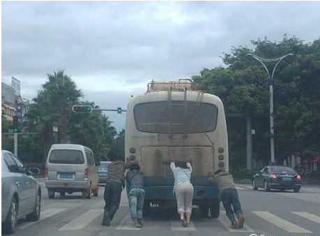 面对女朋友的无理取闹怎么办,怎么应对女朋友胡闹