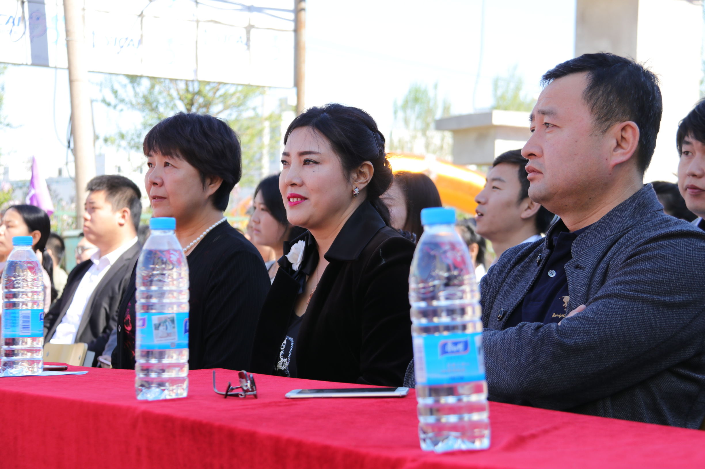 毕业生就业难该何去何从,高职毕业生就业难点与工作建议