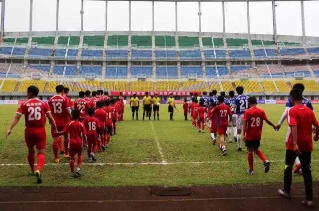 大雨挡不住的红色激情！全株洲人关注的顶级比赛嗨翻体育中心！