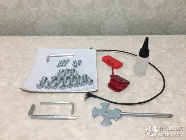 雾霾天的跑步利器！好家庭i-xfitL3跑步机开箱试用