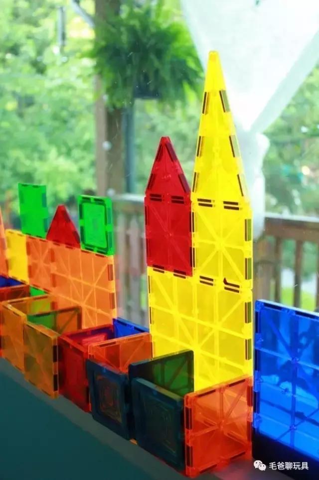 鹿晗的颜值和这款积木比起来,简直就是渣渣~对这款积木中毒已深