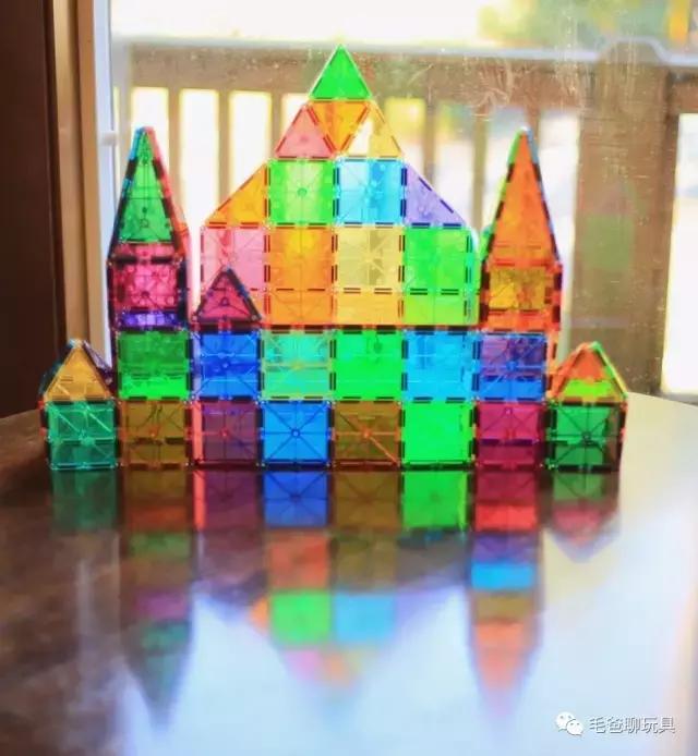 鹿晗的颜值和这款积木比起来,简直就是渣渣~对这款积木中毒已深