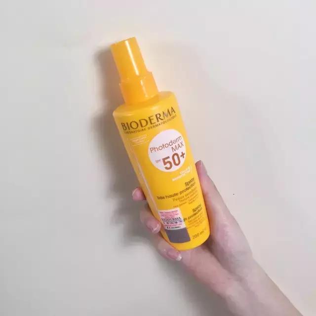 娜扎花少喷防晒是什么牌子的,花少古力娜扎同款防晒喷雾