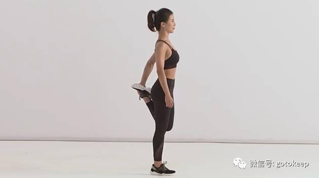 膝盖超伸腿粗矫正方法,膝超伸大腿粗怎么改善