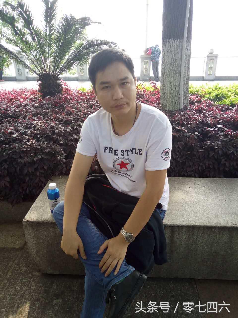 永州*文斌李**养泥鳅青蛙赚钱，还带领父老乡*共亲**同致富