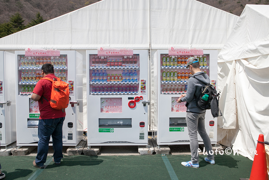 空姐在东京旅游,跟着游东京