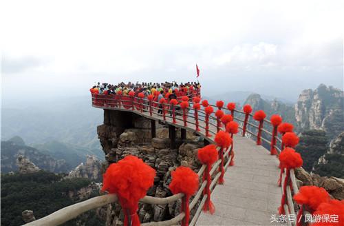 千面白石山：你爱的样子我都有