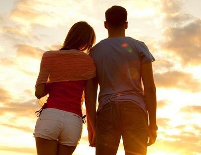 3对生肖夫妻默契十足相濡以沫,这三个生肖夫妻感情好到令人羡慕