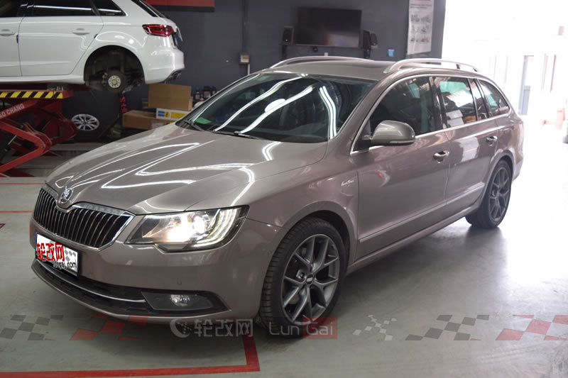 斯柯达绅士版改装轮毂,斯柯达速尊改装