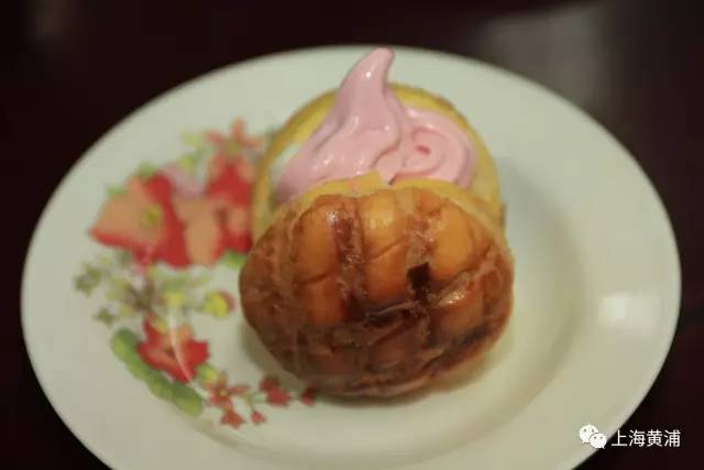 邵万生糟香鲜肉小笼包味道怎么样,百年老字号邵万生配曲