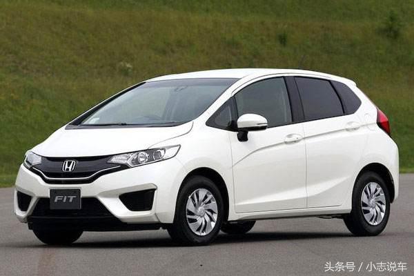 4米2的车百公里几个油,4米2车的正常油耗应该是多少