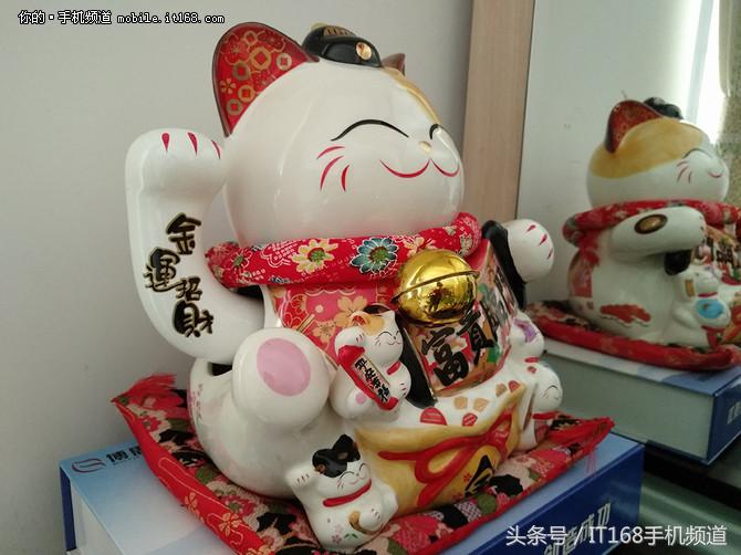 可能是坚果Pro最详细的体验：这手机好不好看完就知道了