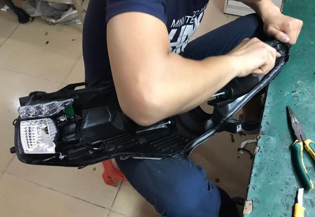 低配的车能改高配的车吗,低配车改成高配车